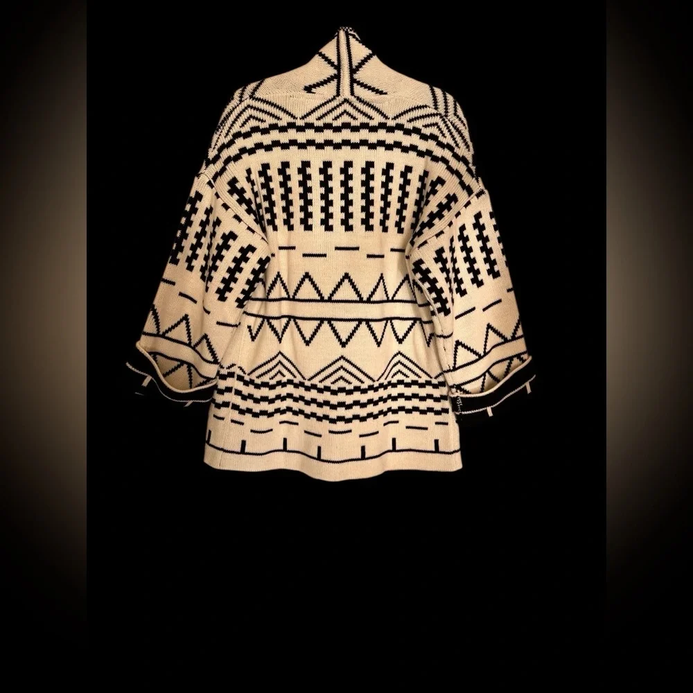biancoghiaccio Black and White Geometric Cardigan - Picture 4 of 4